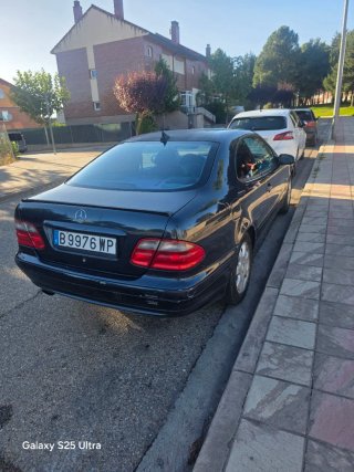 Mercedes-Benz  CLK 2001