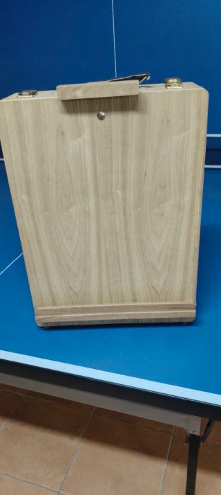 Maletín de madera para pinturas