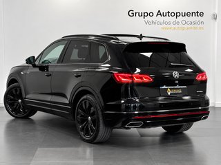 Volkswagen Touareg R 3.0 V6 HYBRID