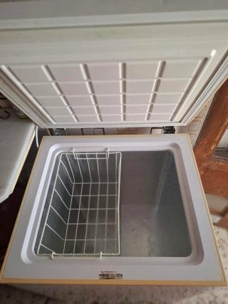 Frigorífico arcón blanco