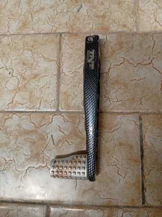 Palanca de arranque TNT negra y plateada