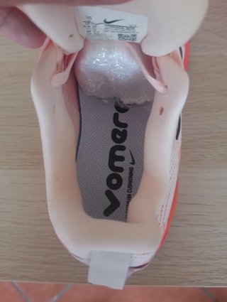 Nike Vomero 18