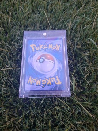 Carta Pokémon Charizard GX Arcoiris 150/147