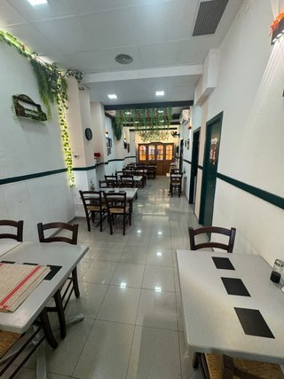 Traspaso Bar C3 Nou Barris con Terraza