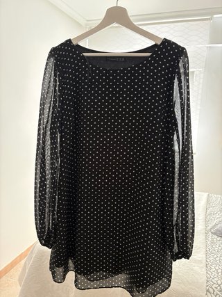 Vestido negro mini lunares blancos