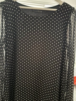 Vestido negro mini lunares blancos