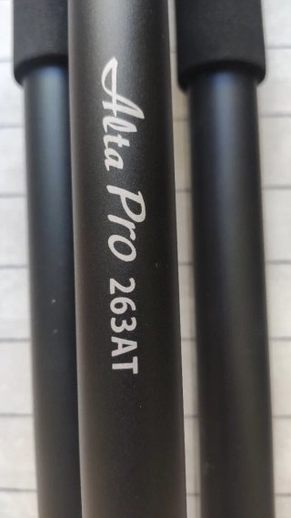 Trípode Vanguard Alta Pro 263AT + PH-32