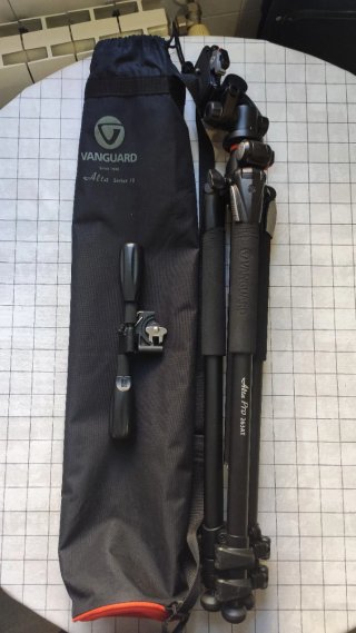 Trípode Vanguard Alta Pro 263AT + PH-32