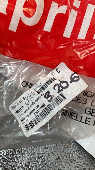 Carenado trasero, gris para Aprilia, Gulliver 50. Ref. AP8239021