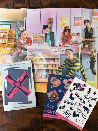 TXT The Chaos Chapter: Fight or Escape Álbum