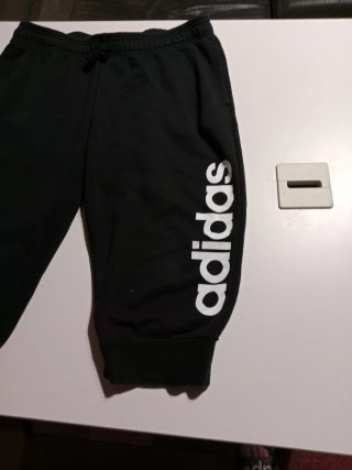 Pantalón corto Adidas negro