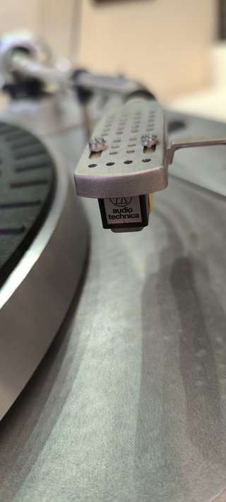 Tocadiscos Garrard GT25P-1