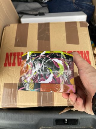 Lata Mega-Dragonite EX Sellada
