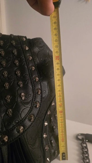 Mochila bolso calaveras negra