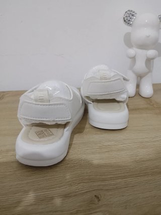 Sandali bambina aperti bianchi