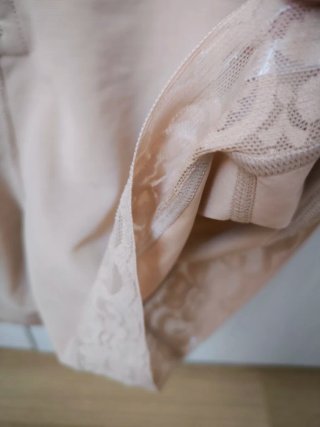 Faja reductora Salomé Beige