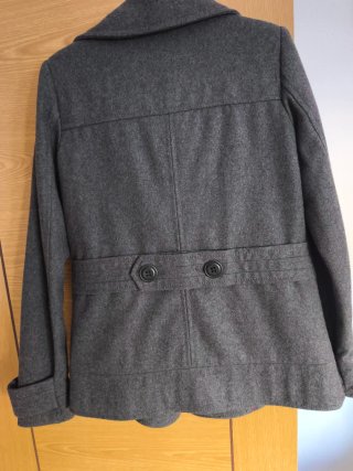 Abrigo gris Bershka