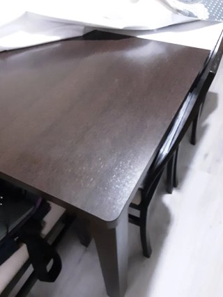 Mesa y 6 sillas comedor