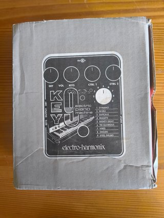 Electro-Harmonix Key9 Pedal Piano Eléctrico