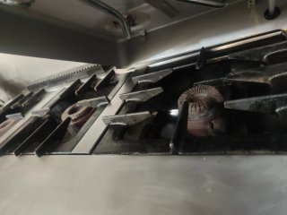 Cocina a gas butano con horno