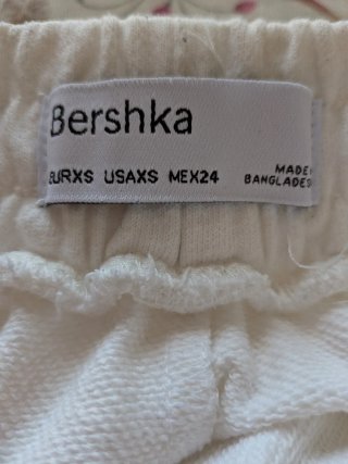 Pantalón chándal Bershka blanco talla XS