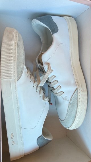 Zapatillas MU Talla 40 Blancas/Gris