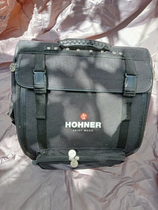 Acordeón Hohner Bravo II Go Rojo