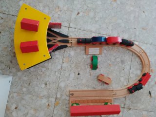 Vias de tren y vehiculos