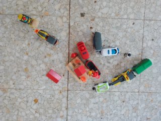 Vias de tren y vehiculos