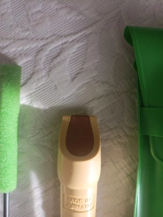 Flauta dulce Hohner con funda y limpiador