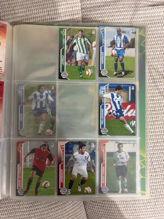 Álbum Mega Cracks 2005-2006 con 465 cromos