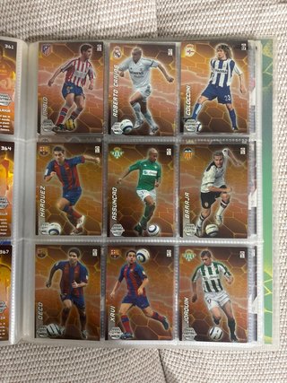 Álbum Mega Cracks 2005-2006 con 465 cromos