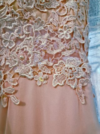 Abito da cerimonia rosa pizzo
