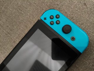 Nintendo Switch Azul y Rojo