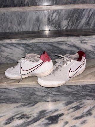 Sapatilhas Futsal Nike Tiempo Gato