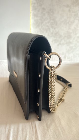 Bolso Guess Negro Cadena Metálica
