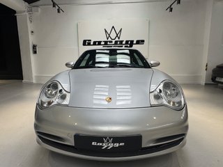 Porsche 911 Carrera 4 Coupe