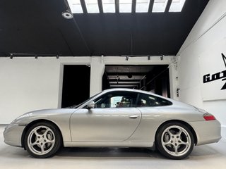 Porsche 911 Carrera 4 Coupe