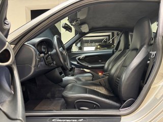 Porsche 911 Carrera 4 Coupe