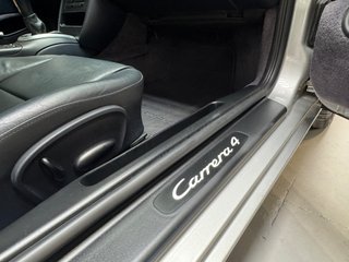 Porsche 911 Carrera 4 Coupe