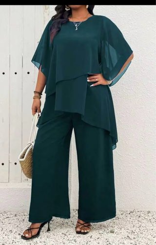 Conjunto SHEIN verde pantalón y blusa