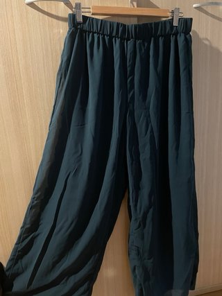 Conjunto SHEIN verde pantalón y blusa