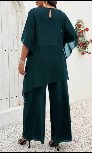 Conjunto SHEIN verde pantalón y blusa