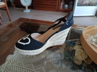 Alpargatas negras cuña talla 39