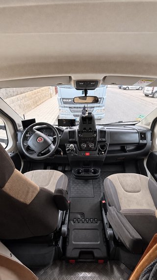Autocaravana Elnagh Baron 22 de 7 Plazas
