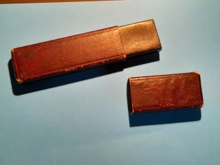 Caja para navaja de barbero F. HERDER. Solingen.