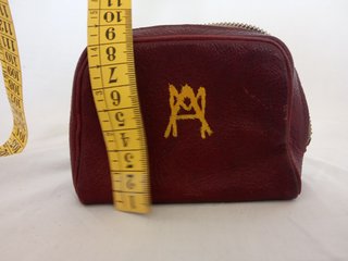 Plancha de viaje marca Fuego con funda a juego