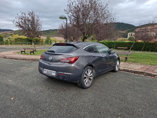 Opel Astra 2014
