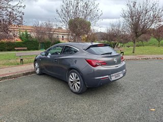 Opel Astra 2014