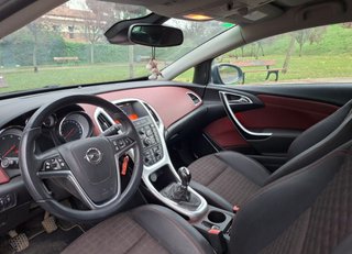 Opel Astra 2014